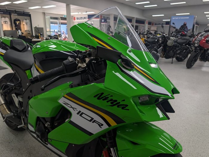 2025 Kawasaki NINJA ZX-10R Green