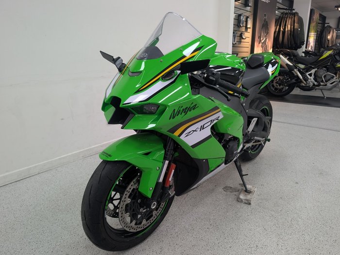 2025 Kawasaki NINJA ZX-10R Green