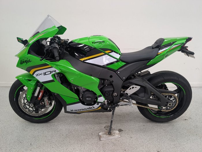 2025 Kawasaki NINJA ZX-10R Green