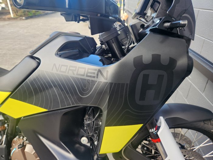2024 HUSQVARNA NORDEN 901 VELOCITY GREY