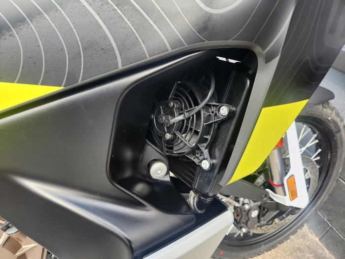 2024 HUSQVARNA NORDEN 901 VELOCITY GREY