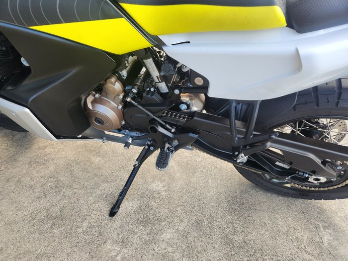 2024 HUSQVARNA NORDEN 901 VELOCITY GREY
