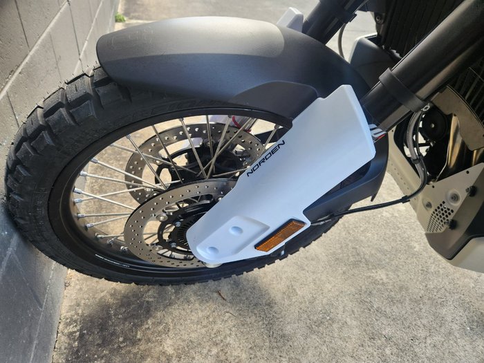 2024 HUSQVARNA NORDEN 901 VELOCITY GREY