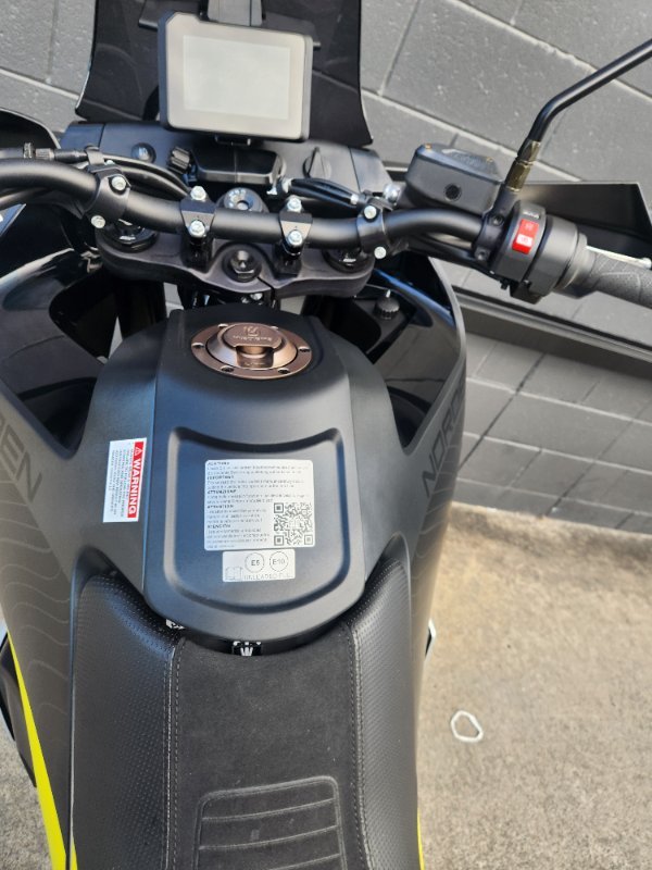 2024 HUSQVARNA NORDEN 901 VELOCITY GREY