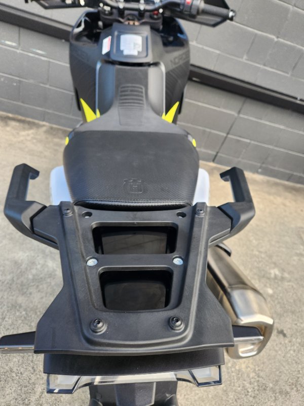 2024 HUSQVARNA NORDEN 901 VELOCITY GREY