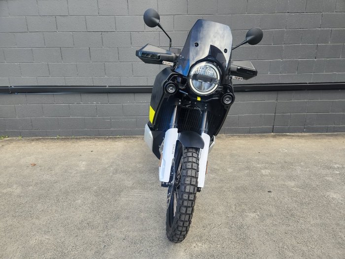 2024 HUSQVARNA NORDEN 901 VELOCITY GREY