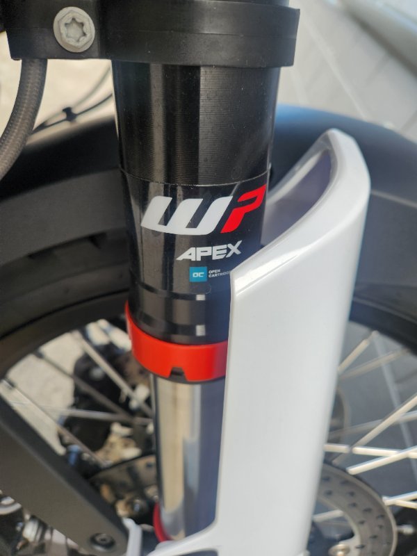 2024 HUSQVARNA NORDEN 901 VELOCITY GREY