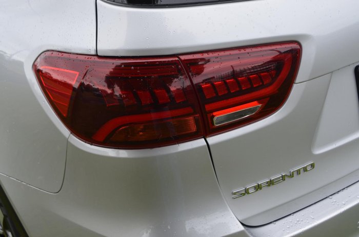 2020 Kia Sorento SLi