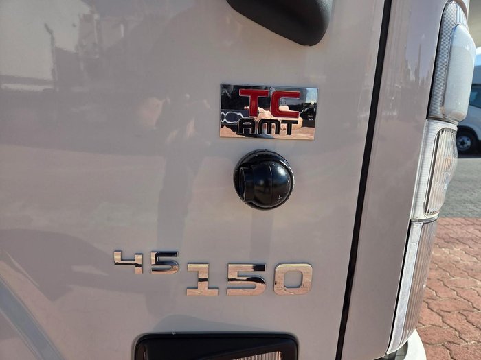 2024 Isuzu Nlr 45-150 Amt Mwb Car License Tray