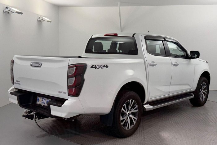 2024 Isuzu D-MAX LS-U