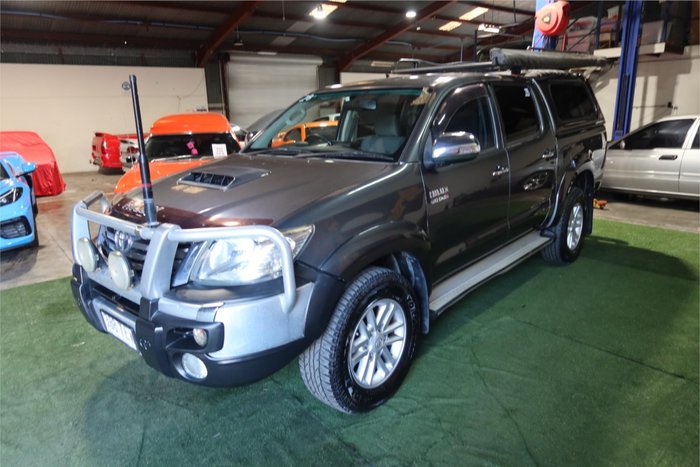 2013 Toyota Hilux SR5