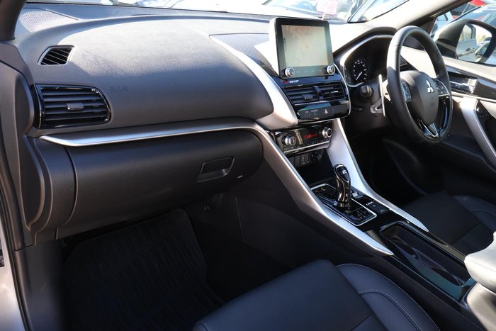 2022 Mitsubishi Eclipse Cross PHEV Exceed