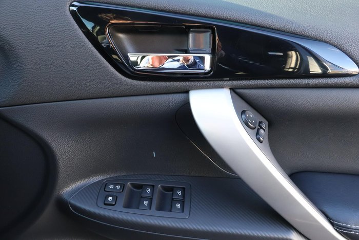 2022 Mitsubishi Eclipse Cross PHEV Exceed