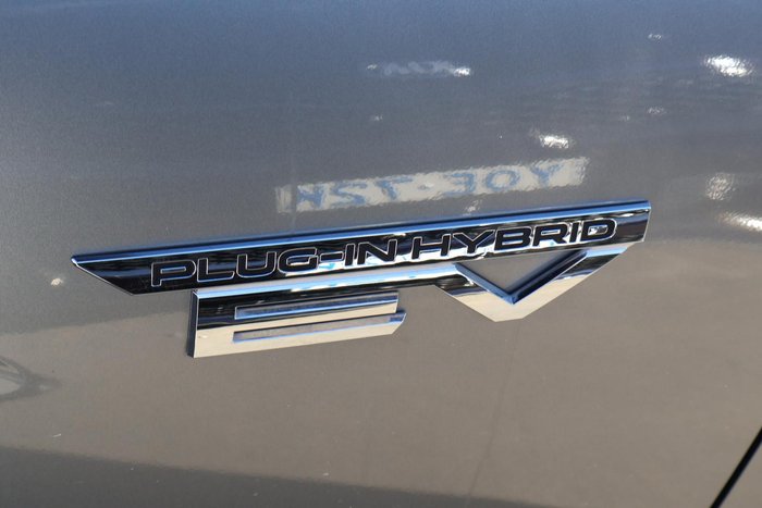 2022 Mitsubishi Eclipse Cross PHEV Exceed