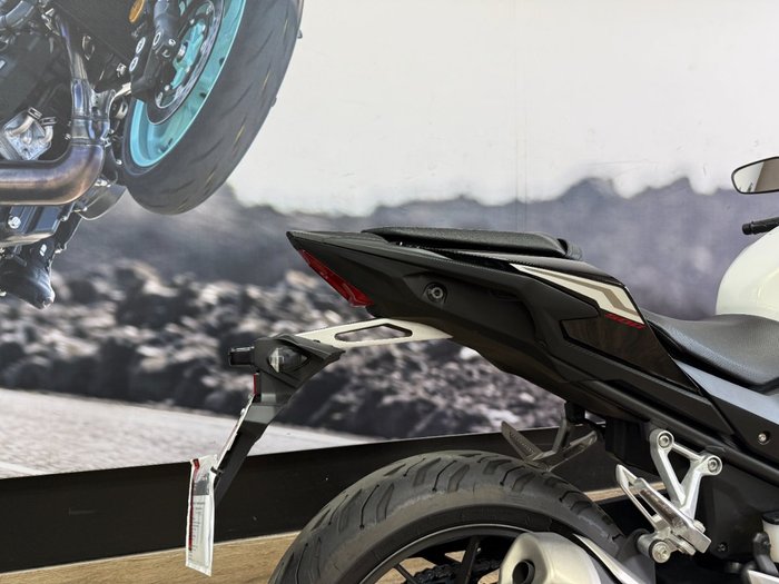 2025 Honda CB500FA (ABS) WHITE