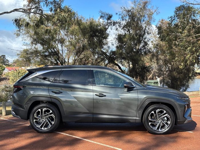 2025 Hyundai Tucson Hybrid Premium