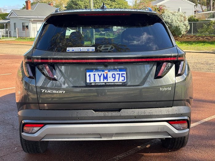 2025 Hyundai Tucson Hybrid Premium