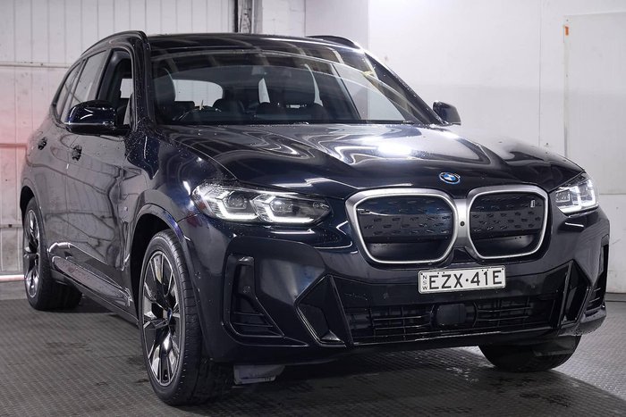2023 BMW iX3