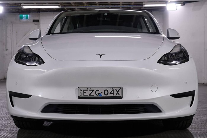 2023 Tesla Model Y Rear-Wheel Drive