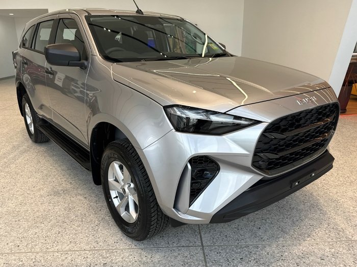 2026 Isuzu MU-X