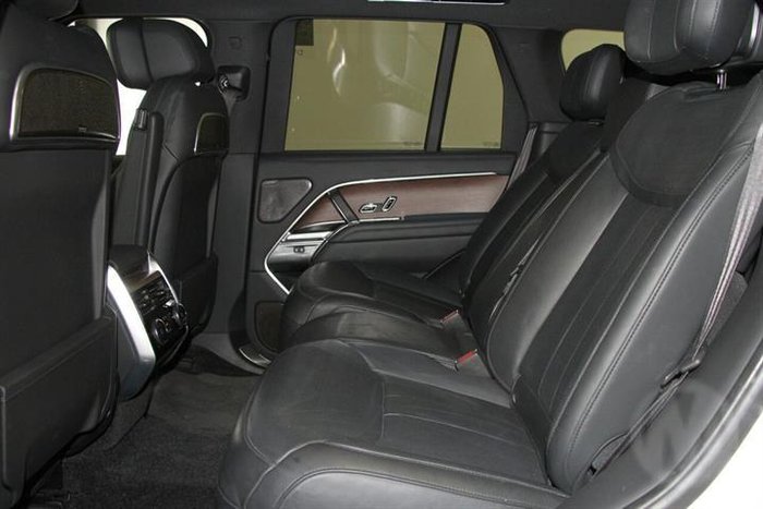 2024 Land Rover Range Rover P460e Autobiography PHEV