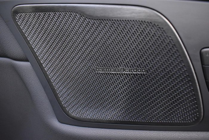 2025 Volvo XC60 Plus B5 Bright