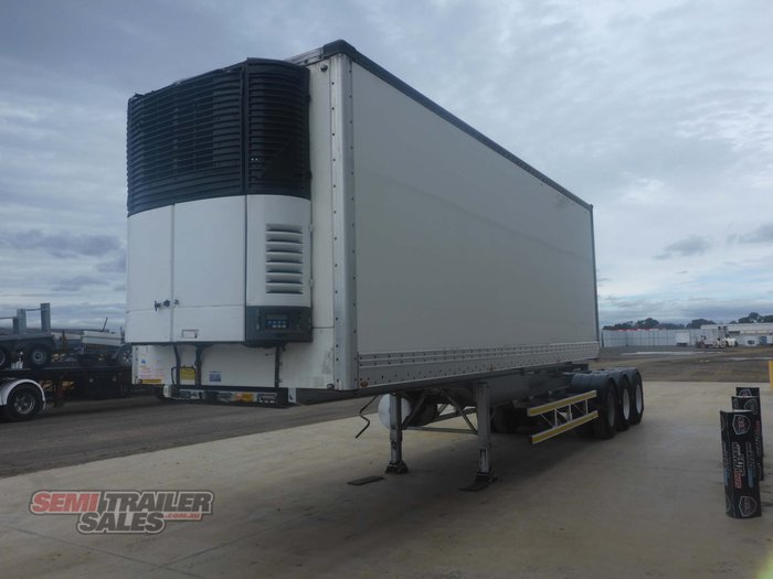 2014 Vawdrey 12 Pallet Refrigerated Rollback Pantech A Trailer
