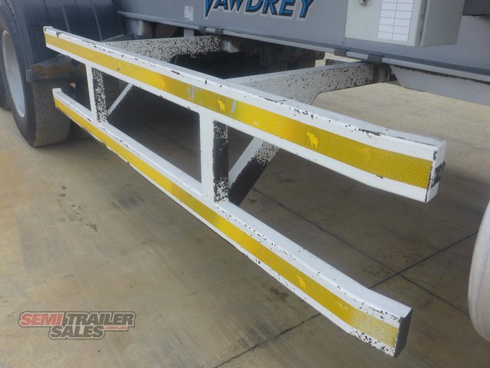 2014 Vawdrey 12 Pallet Refrigerated Rollback Pantech A Trailer