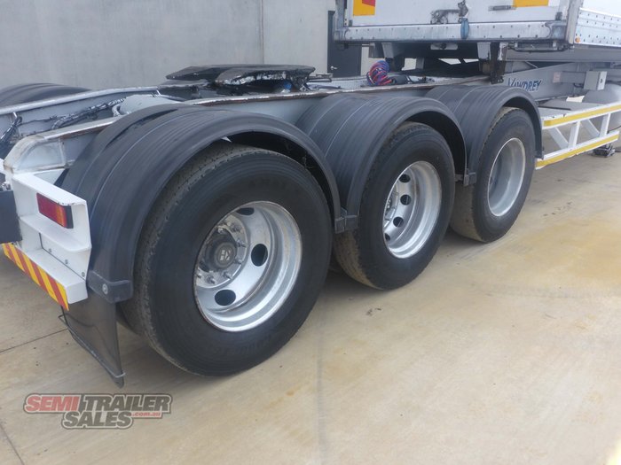 2014 Vawdrey 12 Pallet Refrigerated Rollback Pantech A Trailer