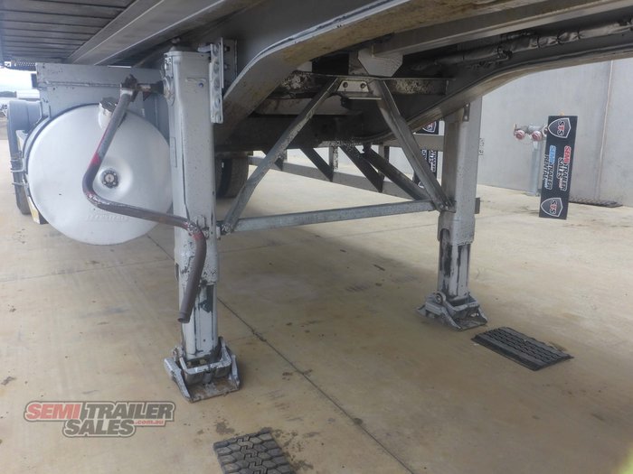 2014 Vawdrey 12 Pallet Refrigerated Rollback Pantech A Trailer