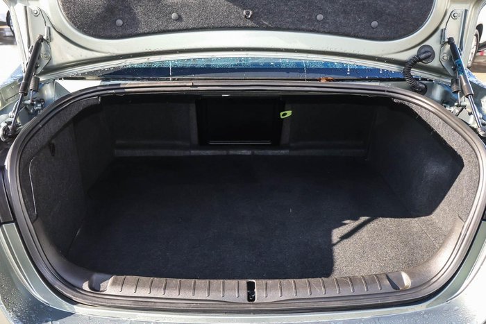 2016 Holden Commodore SV6 Black