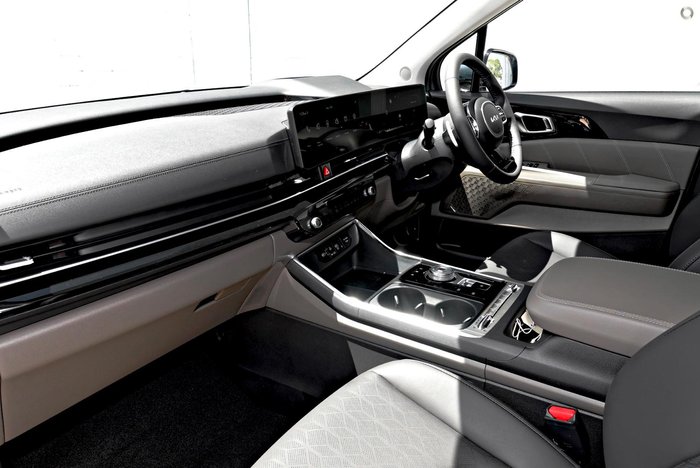 2026 Kia Carnival GT-Line HEV
