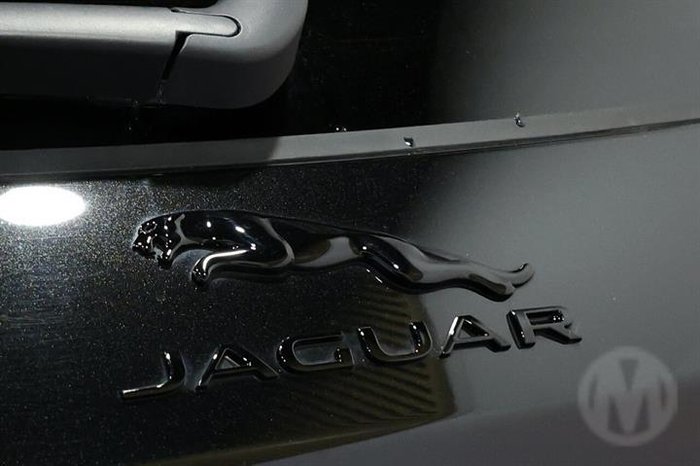 2025 Jaguar F-PACE PHEV P400e R-Dynamic SE 90th Anniversary Edition