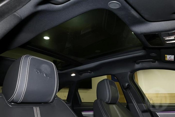 2025 Jaguar F-PACE PHEV P400e R-Dynamic SE 90th Anniversary Edition