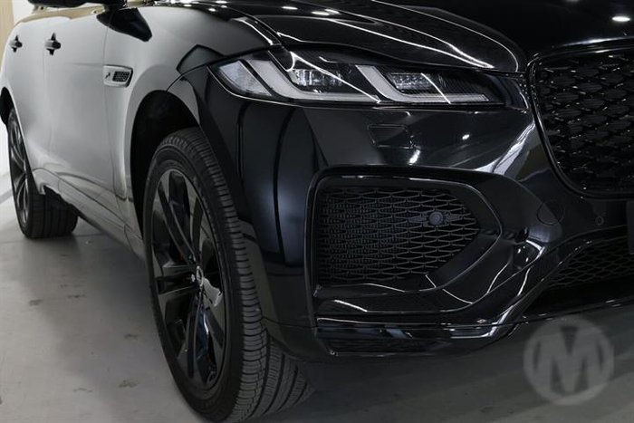 2025 Jaguar F-PACE PHEV P400e R-Dynamic SE 90th Anniversary Edition