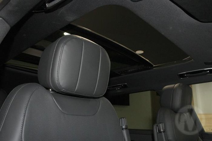 2025 Land Rover Range Rover Sport P400 Dynamic SE