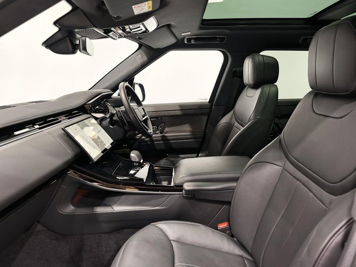 2025 Land Rover Range Rover Sport P400 Dynamic SE