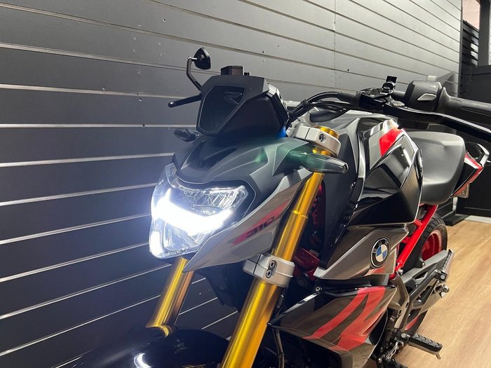 2024 BMW Motorrad G 310 R Grey