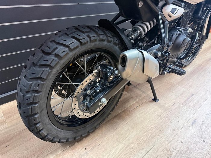 2024 Royal Enfield HIMALAYAN 450 White