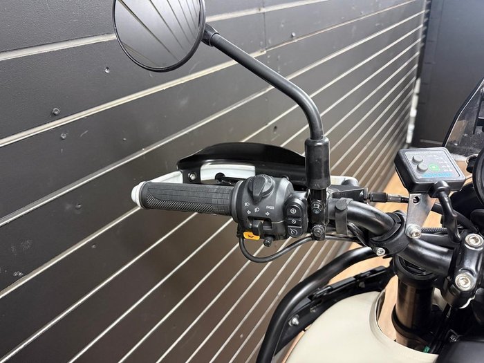 2024 Royal Enfield HIMALAYAN 450 White