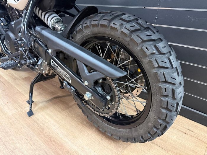 2024 Royal Enfield HIMALAYAN 450 White