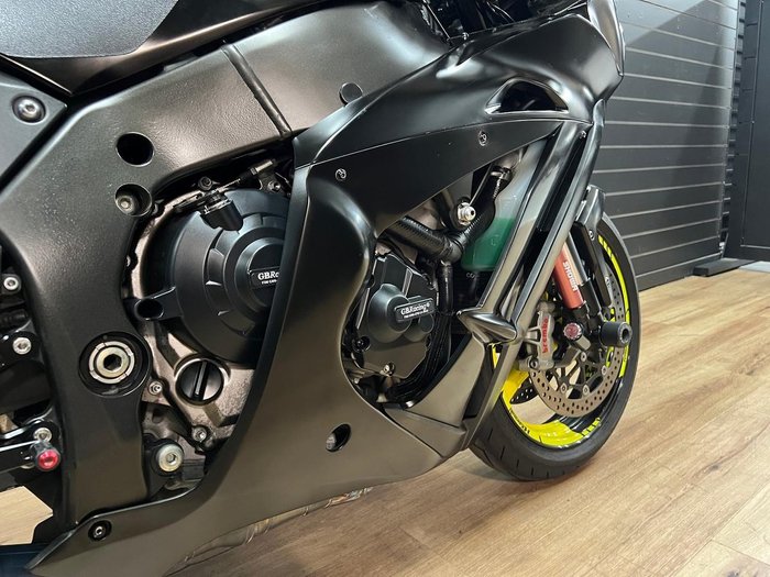 2016 Kawasaki ZX-10R (ABS) 30TH ANNIV. BATTLE GRAY