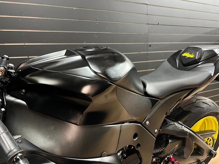 2016 Kawasaki ZX-10R (ABS) 30TH ANNIV. BATTLE GRAY