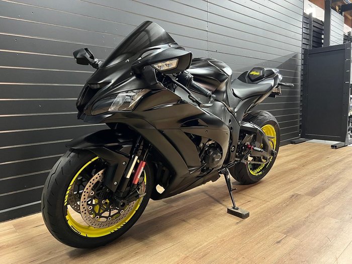 2016 Kawasaki ZX-10R (ABS) 30TH ANNIV. BATTLE GRAY