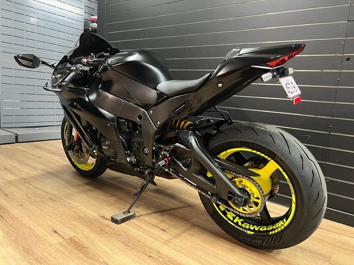 2016 Kawasaki ZX-10R (ABS) 30TH ANNIV. BATTLE GRAY