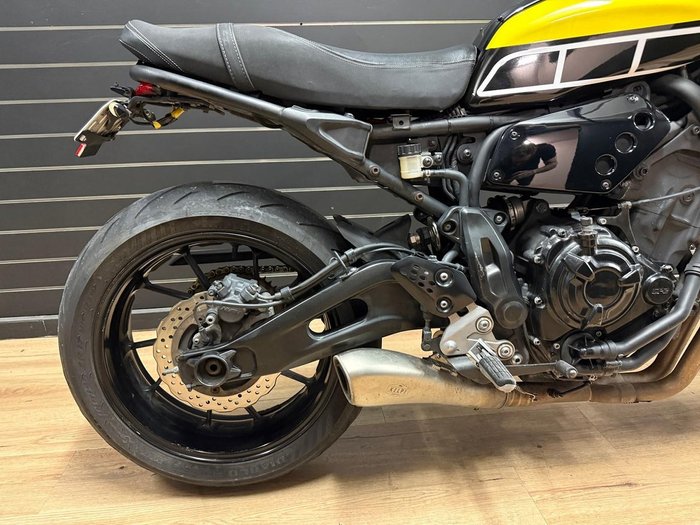 2016 Yamaha XSR700 Yellow
