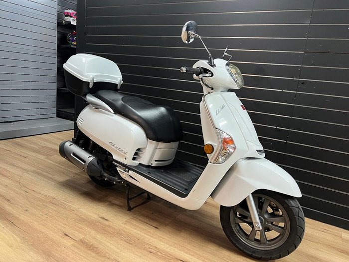 2023 Kymco LIKE 125 White