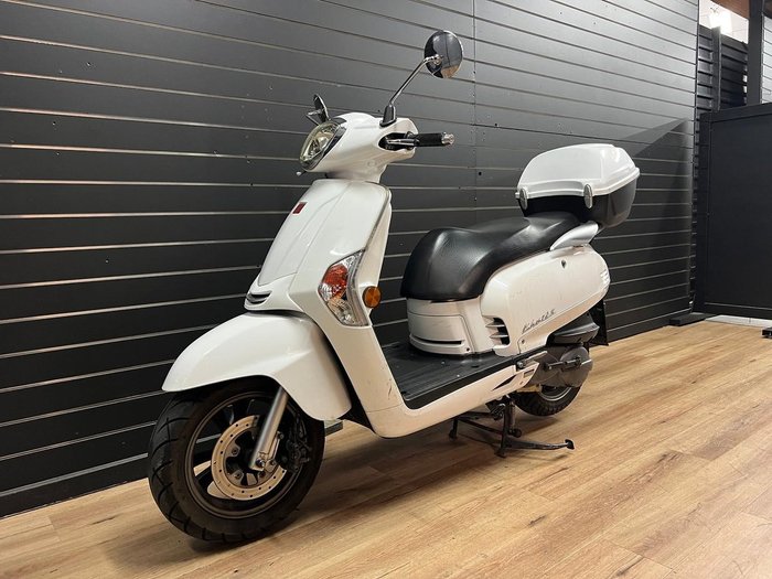 2023 Kymco LIKE 125 White