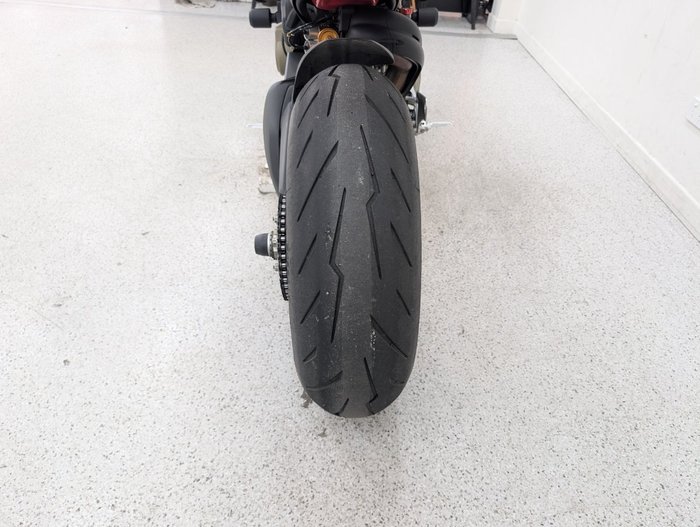 2021 DUCATI STREETFIGHTER V4 S Red