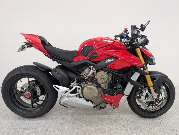 2021 DUCATI STREETFIGHTER V4 S Red